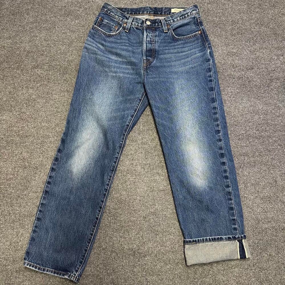 Levi’s Women’s 501 90’s Selvage Denim Jeans Loose Fit Straight Leg Button Fly 27